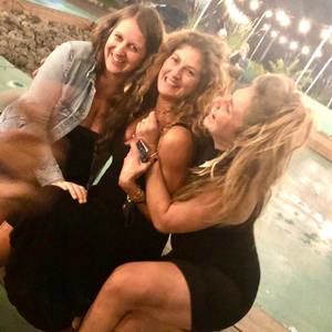 Meet your Posher, Nadia